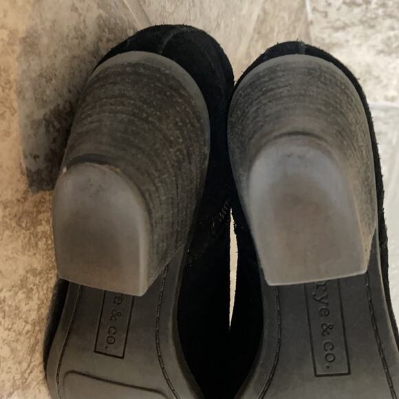 Frye & Co. Holly Zip Shootie Boots 70840 Womens Black Suede Ankle Bootie - Picture 4 of 9